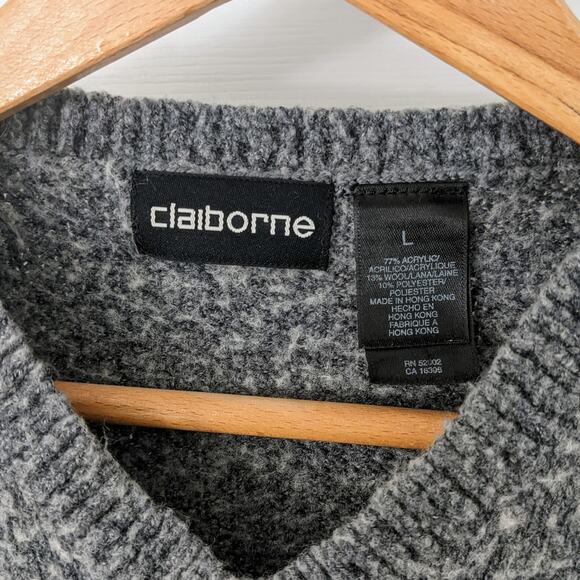Vintage Claiborne Grey Textured V-Neck Sweater - Picture 3 of 3